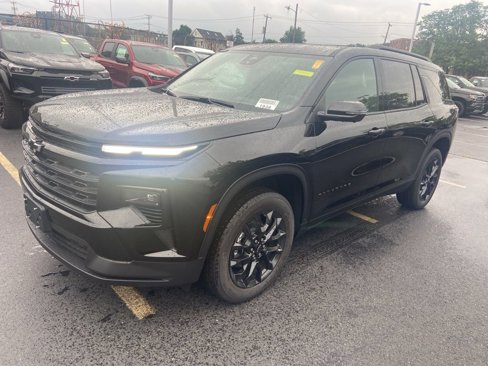 New 2026 Chevrolet Traverse LT w/ Midnight/Sport Edition image 2
