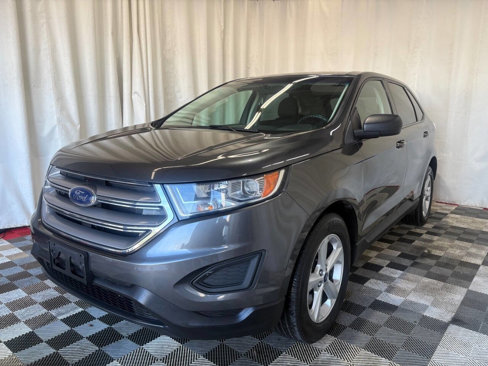 Used 2018 Ford Edge SE image 2