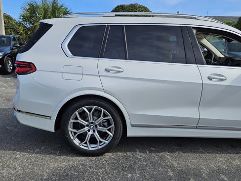 New 2026 BMW X7 xDrive40i w/ Premium Package image 4