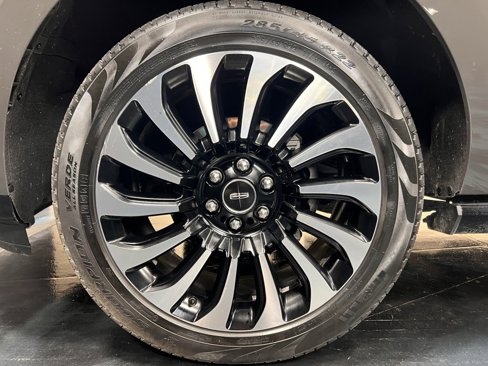 Used 2024 Lincoln Navigator L Black Label image 33