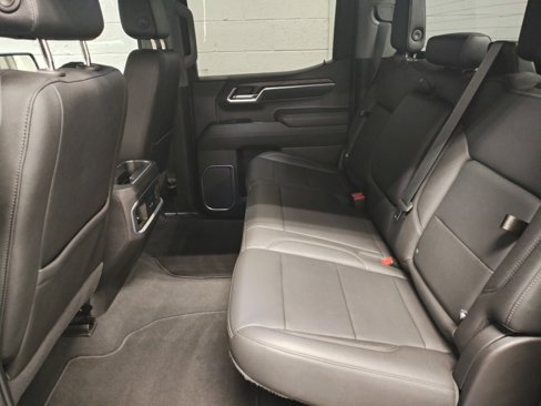 Certified 2022 GMC Sierra 1500 SLT w/ SLT Convenience Package image 27