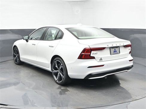 Used 2025 Volvo S60 B5 Plus w/ Climate Package image 6