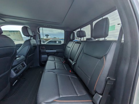 New 2025 Ford F250 Lariat w/ Black Appearance Package image 12