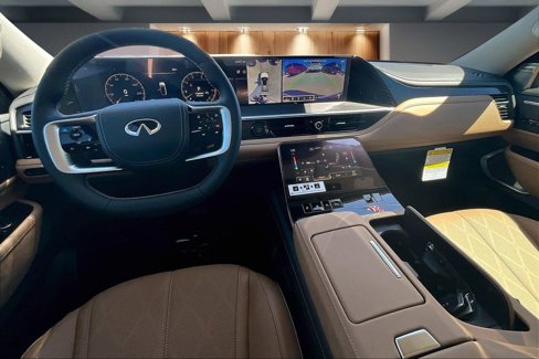 New 2025 INFINITI QX80 Sensory image 5