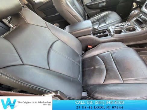 Used 2014 GMC Acadia SLT image 19