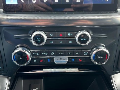 New 2025 Ford F150 Lariat w/ Equipment Group 501A Mid image 35