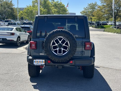 Used 2024 Jeep Wrangler Unlimited Rubicon w/ Safety Group image 4