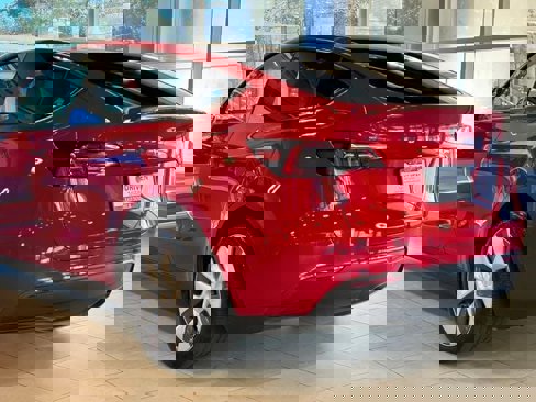 Used 2023 Tesla Model Y Long Range image 13