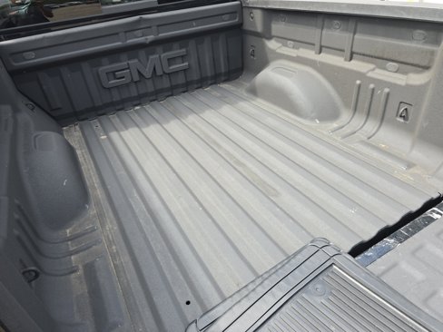 Used 2021 GMC Canyon AT4 w/ Driver Alert Package image 15