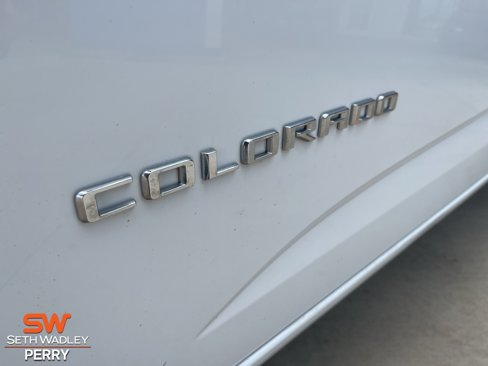 Used 2021 Chevrolet Colorado LT w/ Fleet Safety Package image 10