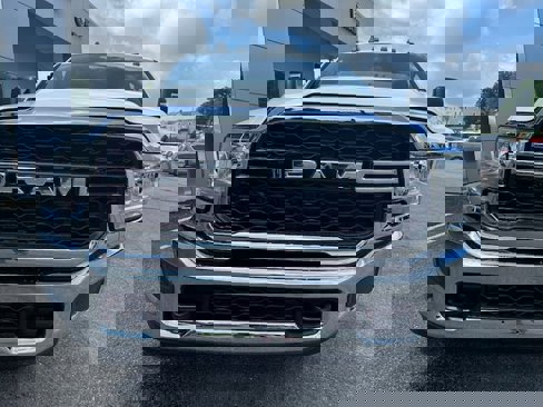 New 2024 RAM 2500 Tradesman w/ Chrome Appearance Group image 3