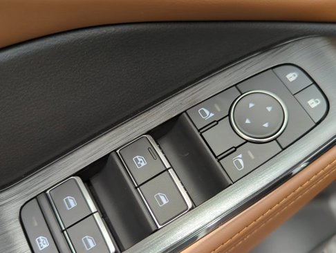 New 2026 Nissan Rogue Platinum image 11