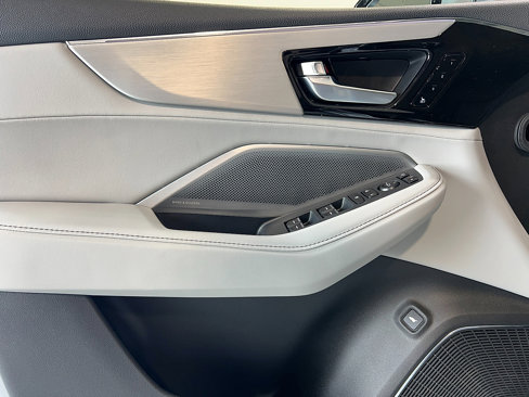 New 2026 Acura MDX SH-AWD w/ Technology Package image 11
