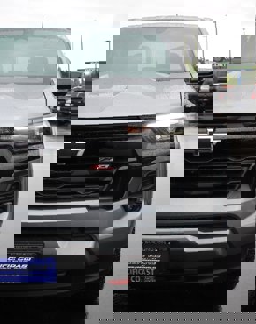 Used 2023 Chevrolet Colorado Z71 image 11