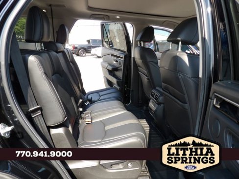 Used 2025 Honda Pilot Touring image 41
