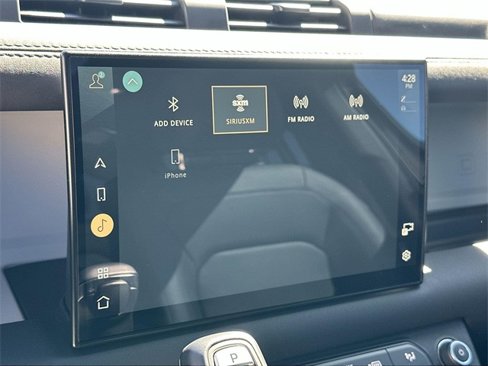 Used 2024 Land Rover Defender 110 SE image 12