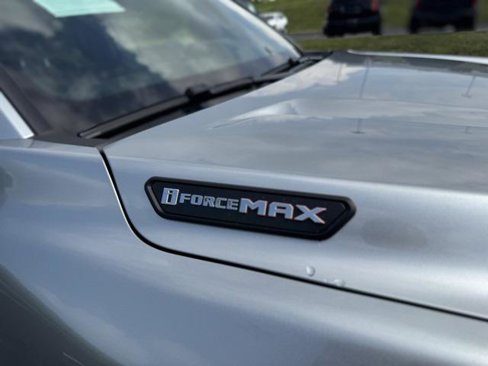 Certified 2025 Toyota Tacoma TRD Off-Road image 11