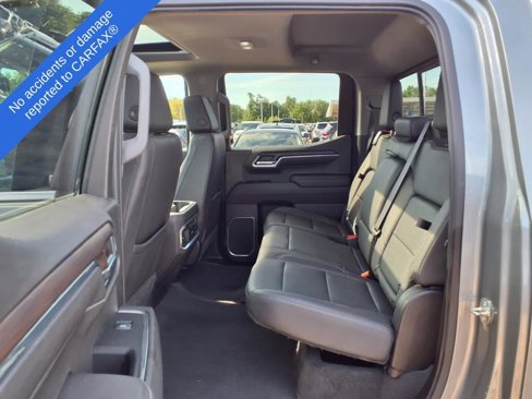 Used 2023 GMC Sierra 1500 SLT w/ SLT Convenience Package image 11