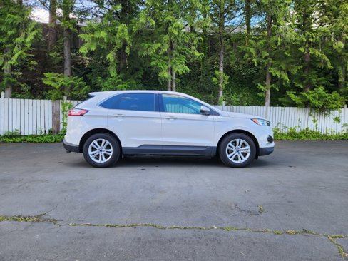 Used 2019 Ford Edge SEL w/ Equipment Group 201A image 7