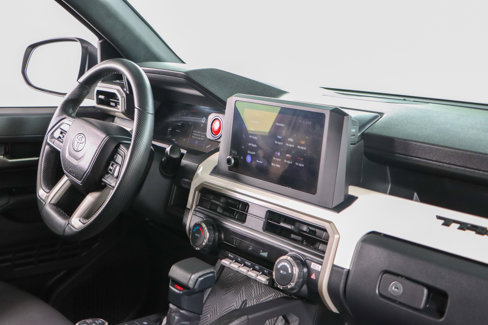 Used 2024 Toyota Tacoma TRD Off-Road image 25
