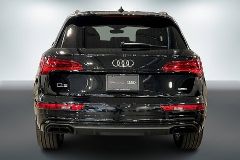 Certified 2025 Audi Q5 2.0T Premium image 4
