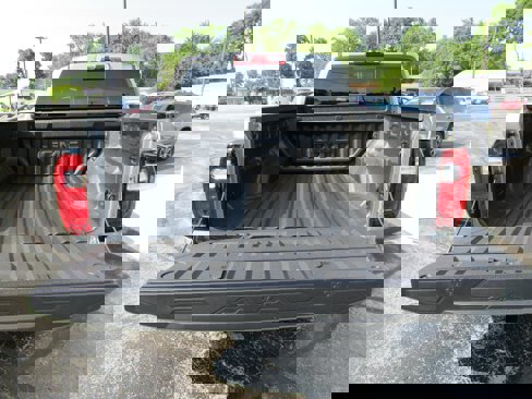 New 2026 GMC Canyon Denali image 5