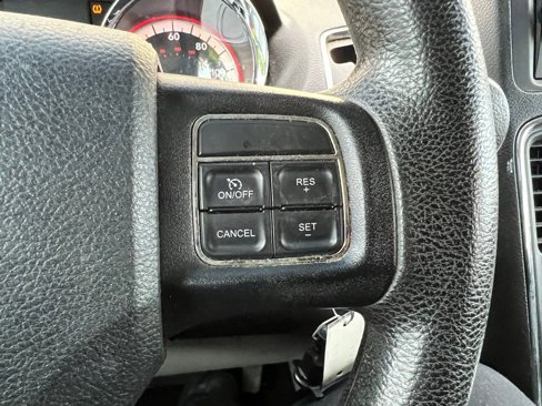 Used 2013 Dodge Grand Caravan SE image 14