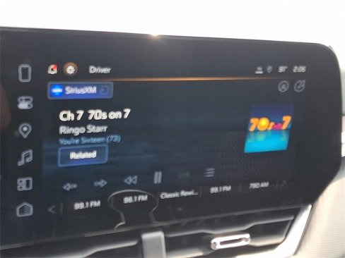 Certified 2025 Chevrolet Equinox LT w/ Safety and Technology Package image 17