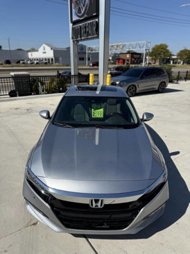 Used 2020 Honda Accord Touring image 2