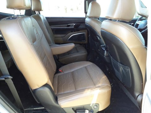 Used 2022 Kia Telluride SX w/ SX Prestige Package image 17
