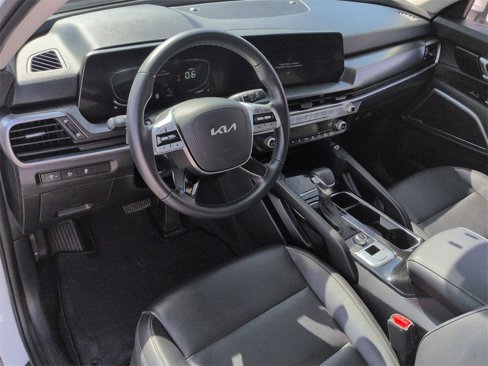 Used 2024 Kia Telluride S w/ S Sunroof Package image 13