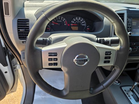 Used 2020 Nissan Frontier S w/ S Utility Package image 22