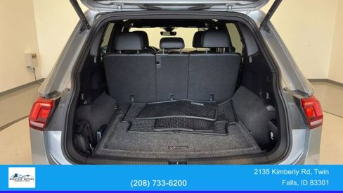 Used 2022 Volkswagen Tiguan SE R-Line image 43