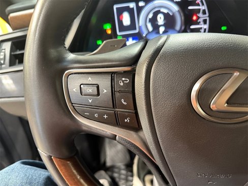 Used 2024 Lexus ES 300h image 40