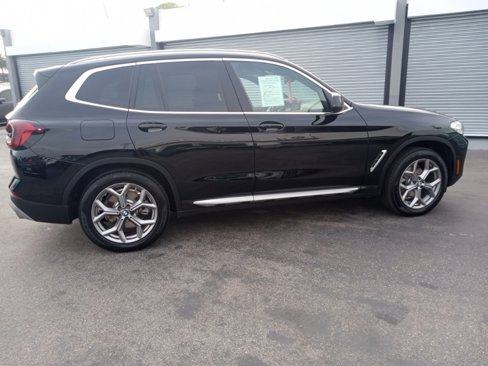 Used 2024 BMW X3 xDrive30i w/ Premium Package image 12