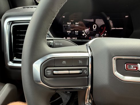 New 2025 GMC Canyon Elevation w/ Technology Package image 24