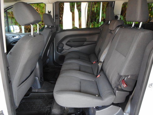 Used 2016 Ford Transit Connect XLT image 16