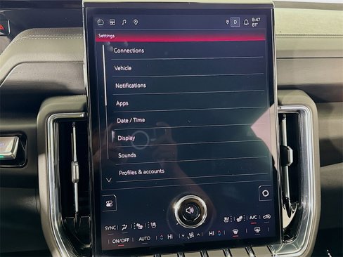 Used 2025 GMC Yukon XL Denali image 62