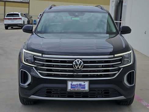New 2025 Volkswagen Atlas SE image 6