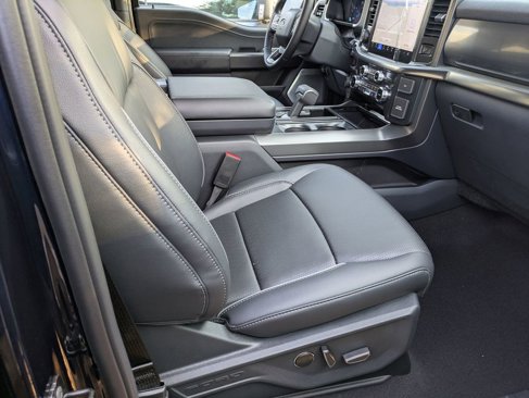 New 2025 Ford F150 Lariat image 38