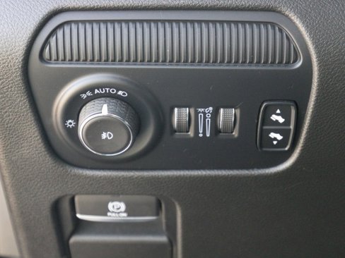 Used 2024 Jeep Wagoneer Series II image 19
