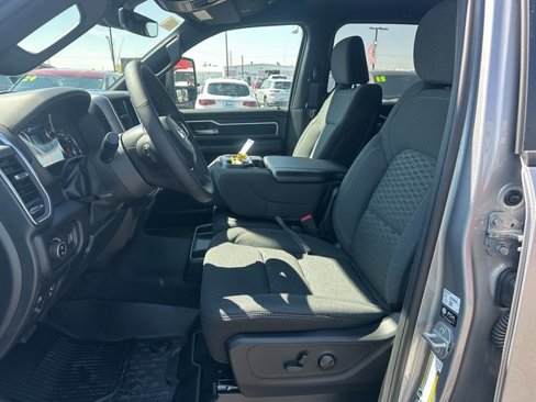 New 2026 RAM 1500 4x4 Crew Cab image 16