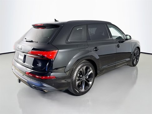 New 2025 Audi Q7 3.0T Premium Plus image 7