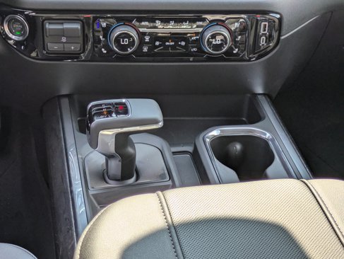 New 2026 Chevrolet Silverado 1500 LTZ w/ LTZ Convenience Package II image 27