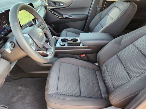 New 2026 Chevrolet Equinox LT image 9