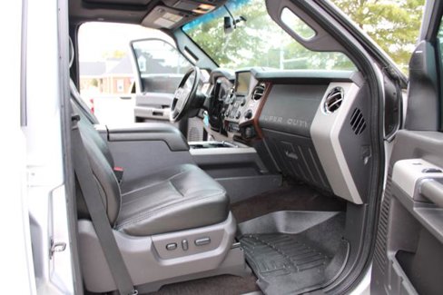 Used 2015 Ford F250 Lariat w/ Lariat Ultimate Package image 25