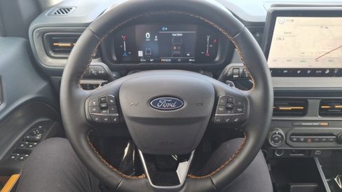 New 2025 Ford Maverick Tremor image 18