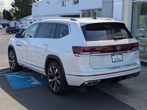 New 2025 Volkswagen Atlas SEL Premium R-Line image 3