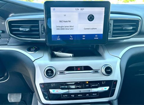 Used 2021 Ford Explorer XLT w/ Equipment Group 202A image 28