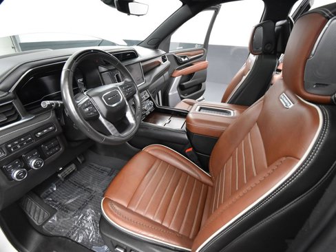 Used 2023 GMC Yukon Denali Ultimate image 23